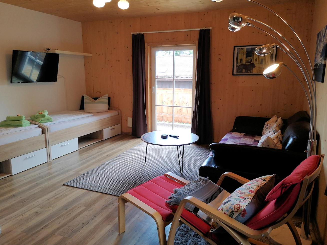 Heidis Ferienwohnung Linden  ภายนอก รูปภาพ
